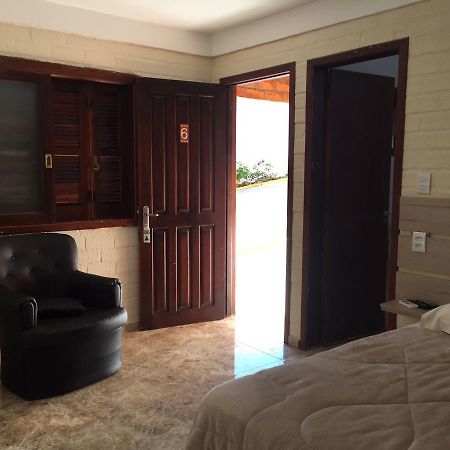 Hotel Pinheiro Круз Алта Екстериор снимка