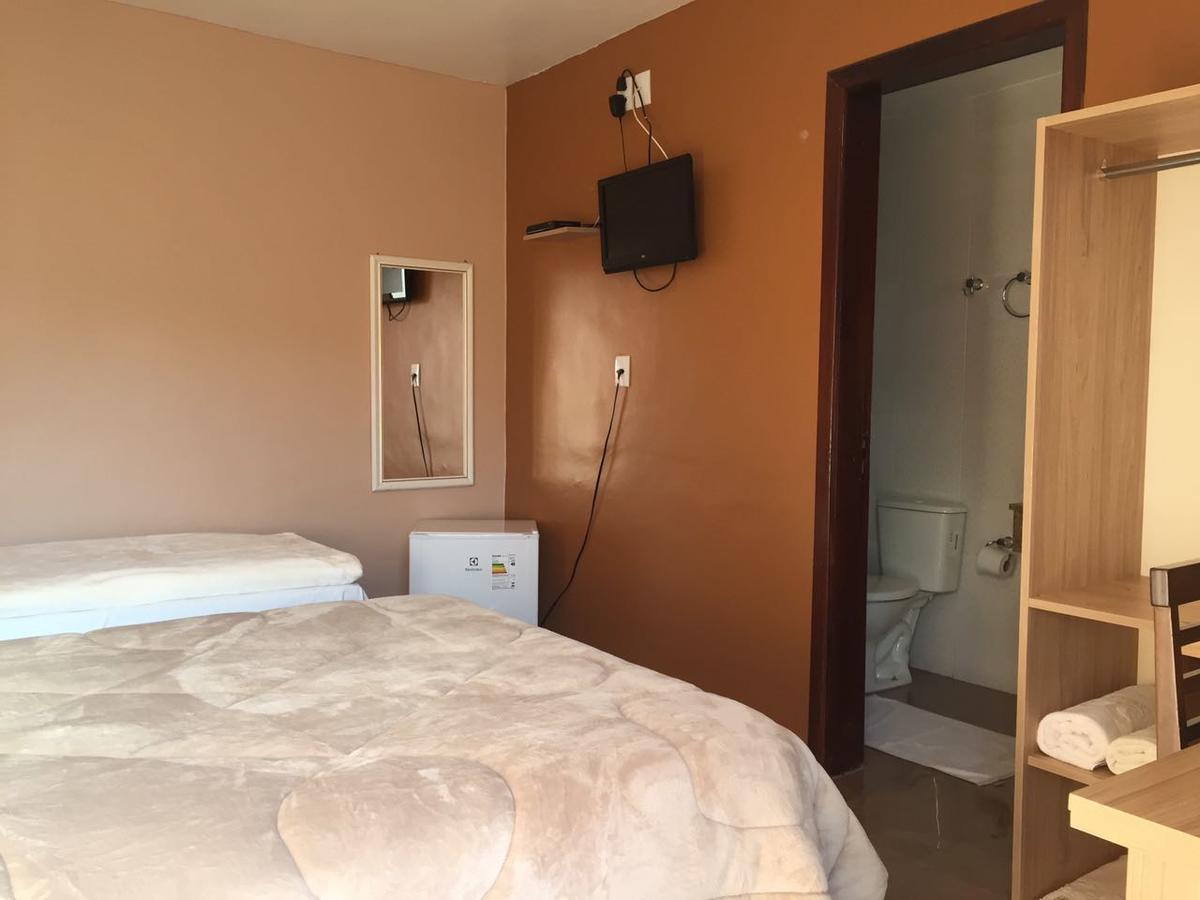 Hotel Pinheiro Круз Алта Екстериор снимка